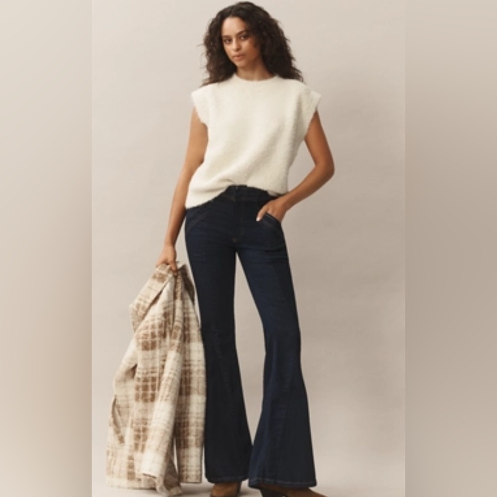 Anthropologie Pilcro Puddle Bellbottom Flare Jeans Mid Rise Dark Wash Size 25